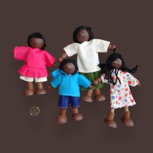PlanToys Dollhouse Dolls Dark Skin Tone Family